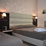 Miramare Gyh Luxury Hotel