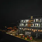 Miramare Gyh Luxury 3*