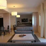 Miramare Gyh Luxury 쉴라