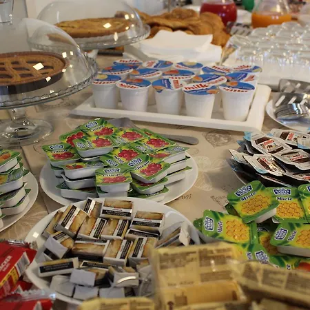 Miramare Gyh Luxury 3* Scilla