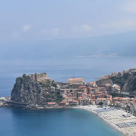 Miramare Gyh Luxury 3* Scilla