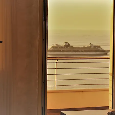 Miramare Gyh Luxury 쉴라