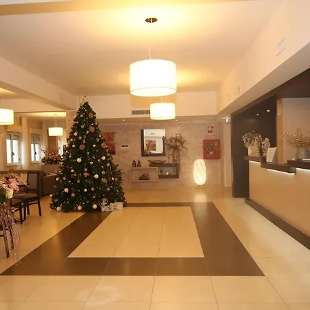 Miramare Gyh Luxury 3* Scilla