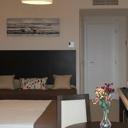 Miramare Gyh Luxury Otel 3*